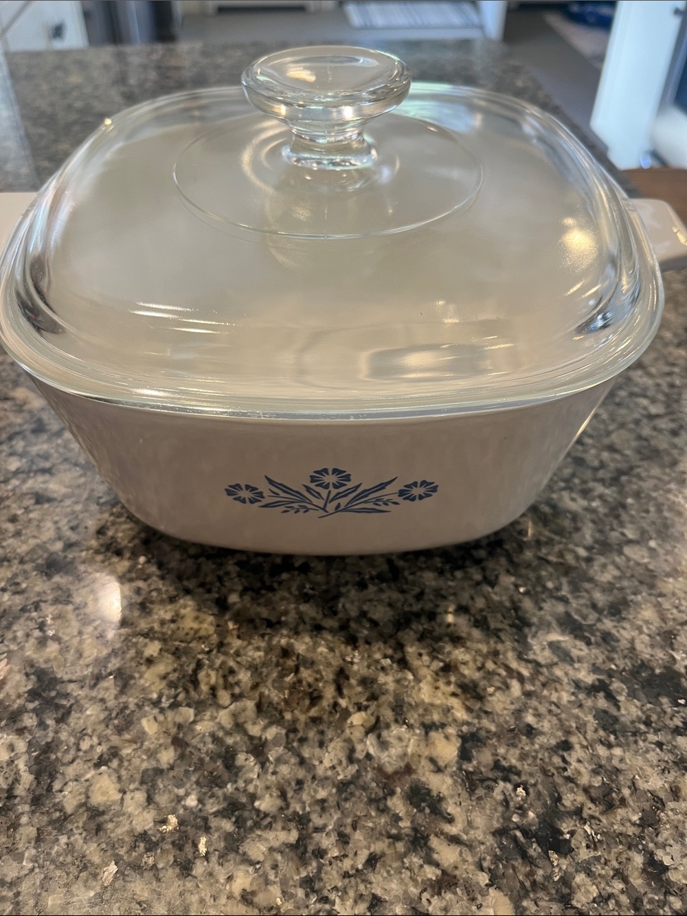 2 1/2 qt Corningware White Casserole with Blue Cornflower Design and Glass Lid